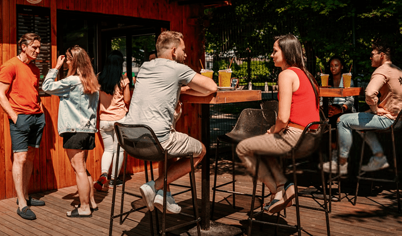 ¿Cómo atraer a clientes a tu restaurante durante el verano?