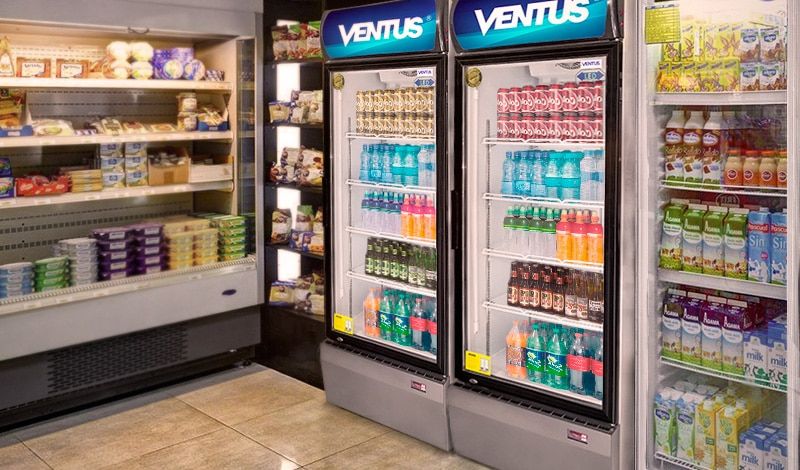 ¡Atención bodegueros! Así eliges el visicooler perfecto sin gastar de más