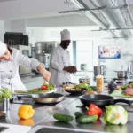 Restaurante que mantiene un buen control térmico de sus alimentos.