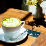 El matcha, una de las mejores bebidas para cafeterías.